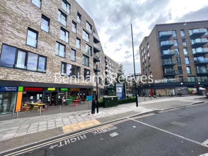 1 bedroom flat to rent in Ashton Reach, Surrey Quays, SE16-image 6