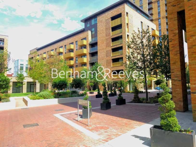 1  bedroom flat to rent in Naomi Street, Surrey Quays, SE8-image 1
