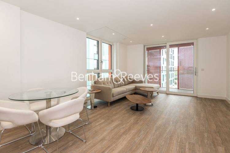 2  bedrooms flat to rent in Telegraph Avenue, Surrey Quays, SE10-image 9