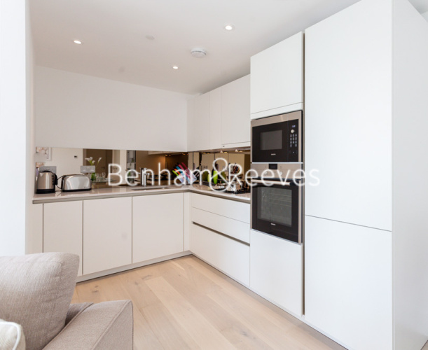 1 bedroom flat to rent in Quebec Way, Canada Water, SE16-image 2