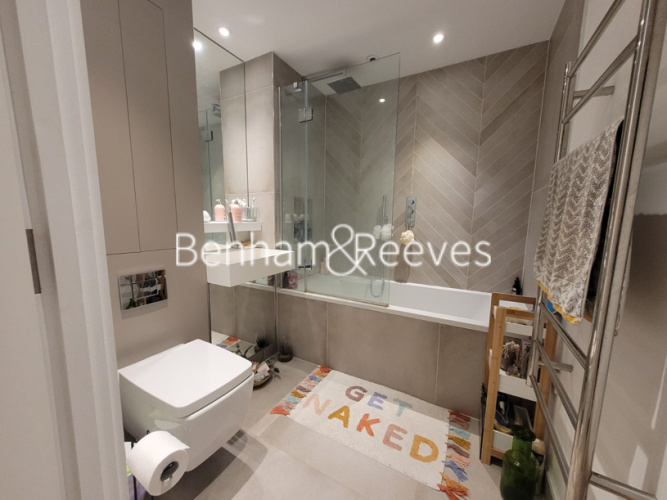 1  bedroom flat to rent in Quebec Way, Canada Water, SE16-image 5