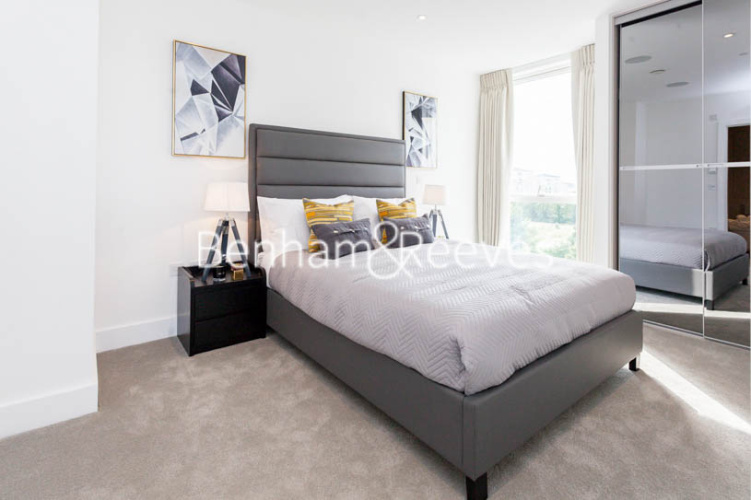 2  bedrooms flat to rent in Quebec Way, Surrey Quays, SE16-image 4