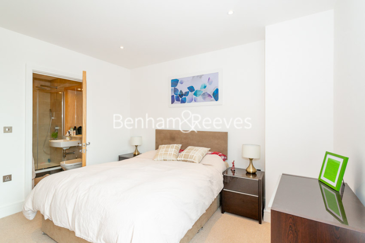 2 bedrooms flat to rent in Gullivers Walk, Marine Wharf East, SE8-image 3