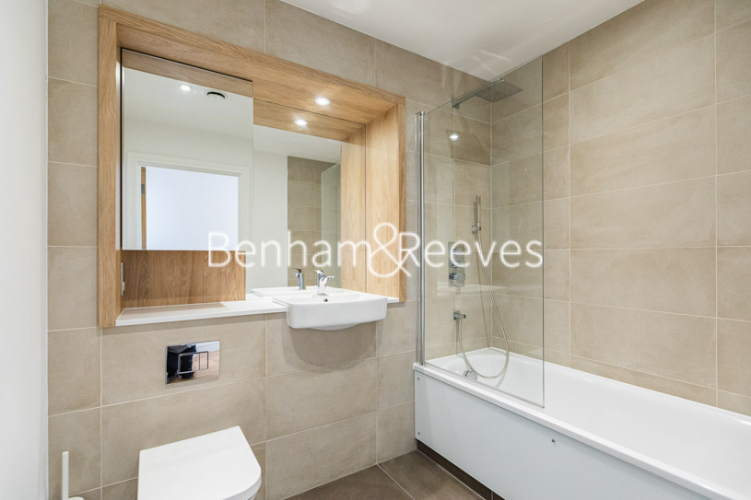 2 bedrooms flat to rent in Plough Way, Surrey Quays, SE16-image 4