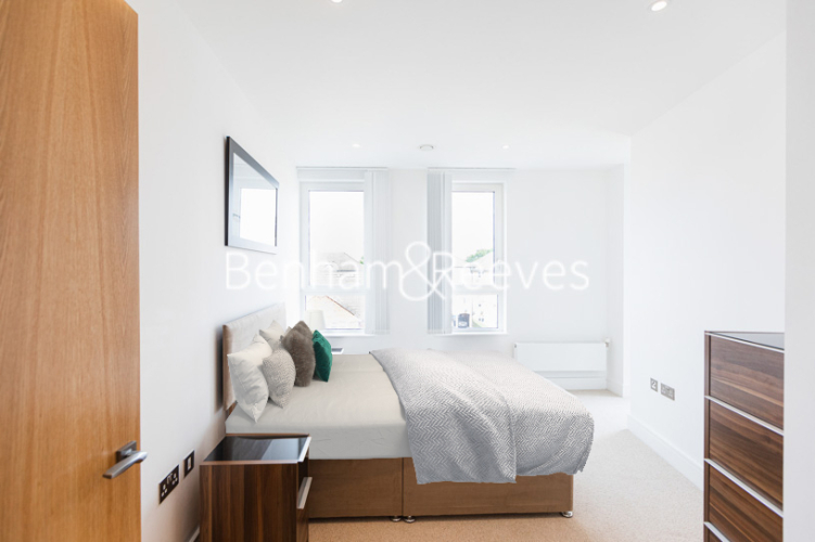 2 bedrooms flat to rent in Plough Way, Surrey Quays, SE16-image 9