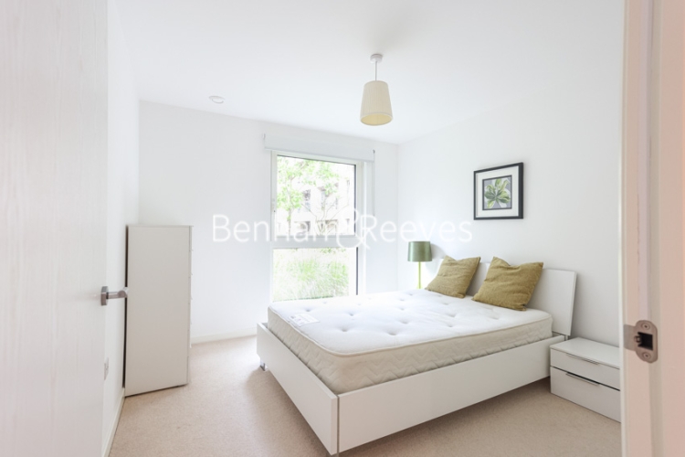 1 bedroom flat to rent in Naomi Street, Surrey Quays, SE8-image 3