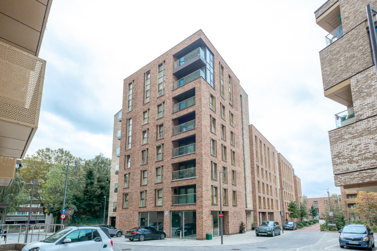 2  bedrooms flat to rent in Gothenburg Court, Surrey Quays, SE8-image 11