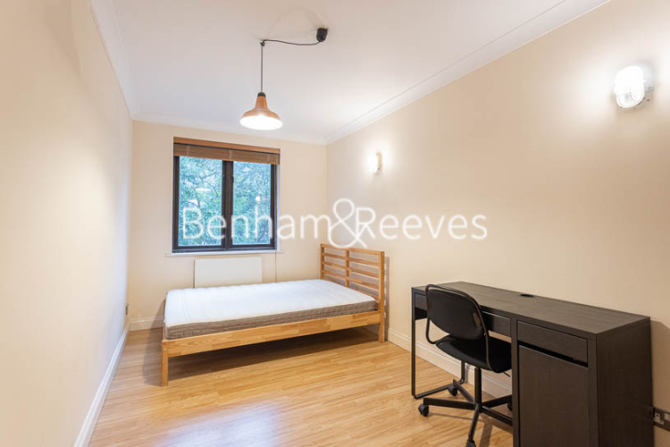2 bedrooms flat to rent in Plough Way, Iceland Wharf, SE16-image 3