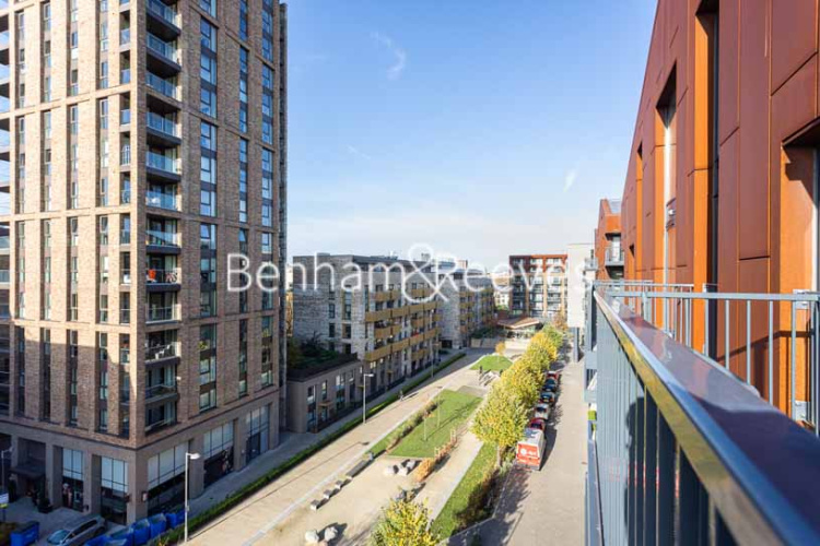 1 bedroom flat to rent in Whiting Way, Surrey Quays, SE16-image 6