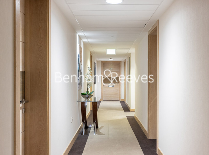 1 bedroom flat to rent in Whiting Way, Surrey Quays, SE16-image 8