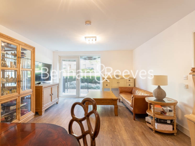 3 bedrooms flat to rent in Pell Street, Surrey Quays, SE8-image 13