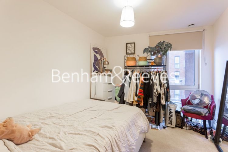 2 bedrooms flat to rent in John Donne Way, Greenwich, SE10-image 15