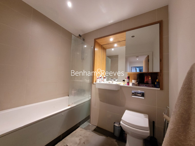 1  bedroom flat to rent in Seager Place, Surrey Quays, SE8-image 2