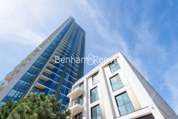 1  bedroom flat to rent in St. Gabriel Walk, Surrey Quays, SE1-image 6