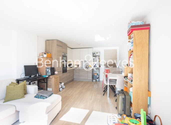 2 bedrooms flat to rent in Whiting Way, Marine Wharf, SE16-image 8