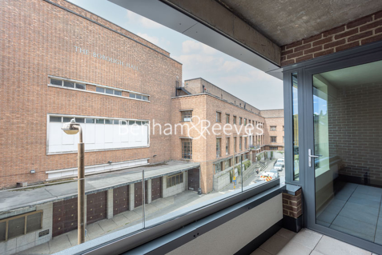 1  bedroom flat to rent in Burney Street, Greenwich, SE10-image 6