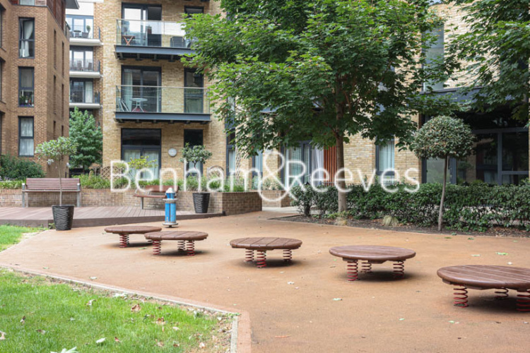 1  bedroom flat to rent in Vancouver House, Needleman Street, SE16-image 6