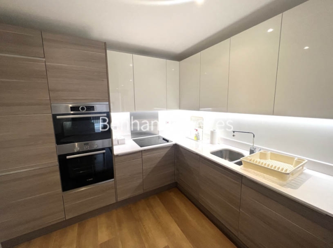 2 bedrooms flat to rent in Ashton Reach, Surrey Quays, SE16-image 2
