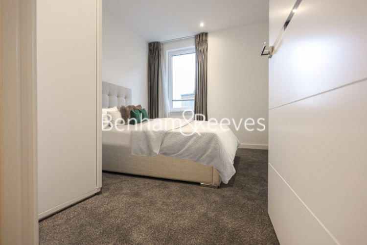 2  bedrooms flat to rent in Ashton Reach, Surrey Quays, SE16-image 4