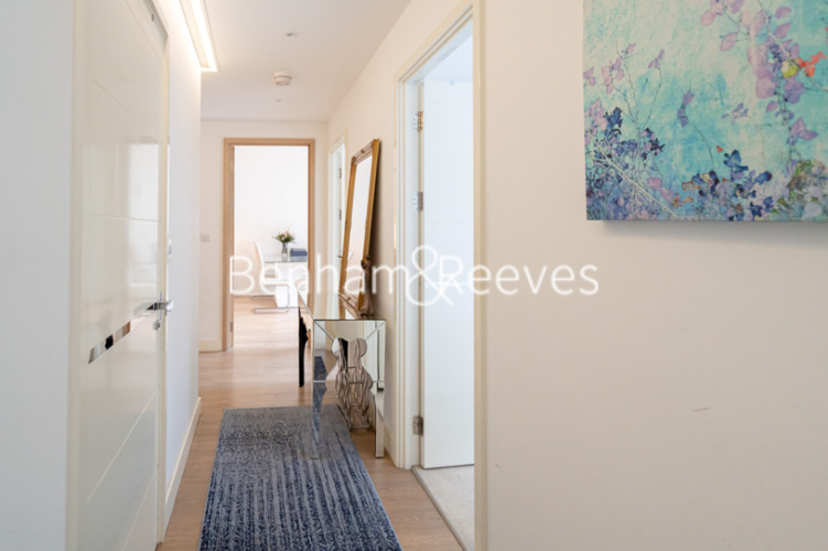 3  bedrooms flat to rent in Navigation House, Whiting Way, SE16-image 11