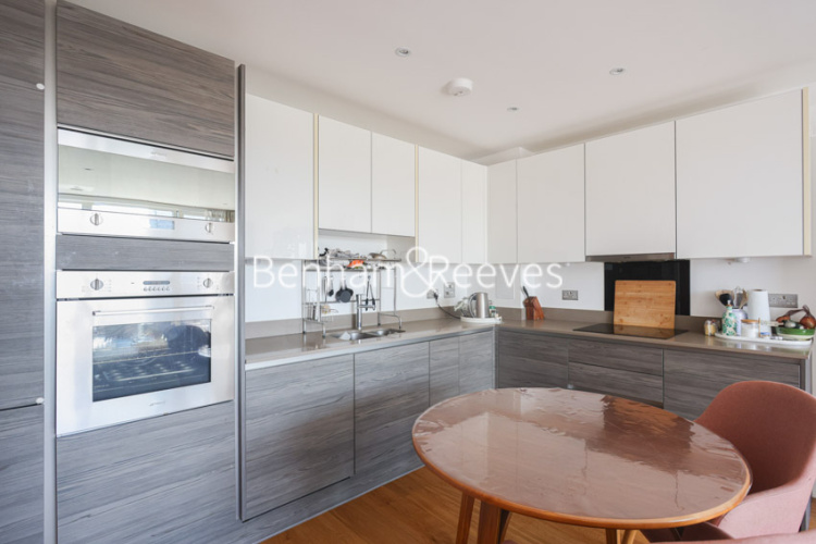 2  bedrooms flat to rent in Aurora Point, Winchester Square, SE8-image 2