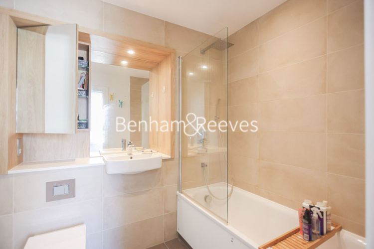 2  bedrooms flat to rent in Aurora Point, Winchester Square, SE8-image 5