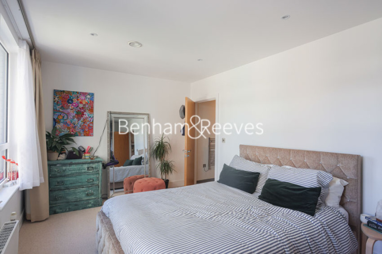 2  bedrooms flat to rent in Aurora Point, Winchester Square, SE8-image 12