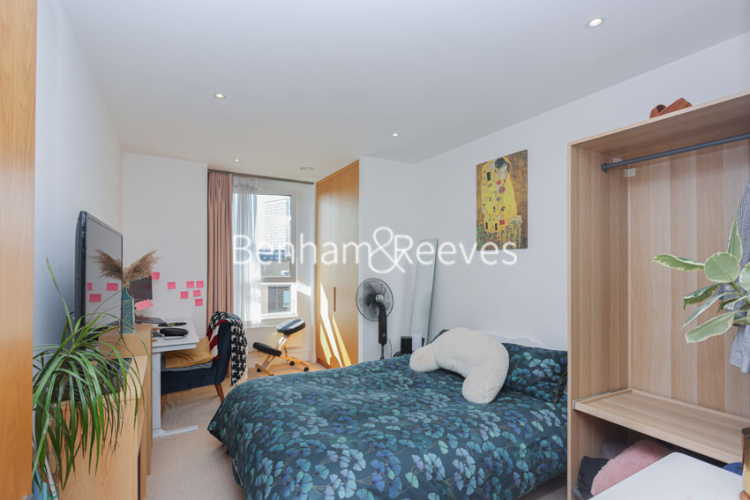 2  bedrooms flat to rent in Aurora Point, Winchester Square, SE8-image 15