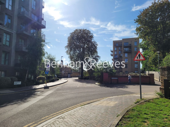 2  bedrooms flat to rent in Westmead Court, Adenmore Road, SE6-image 13