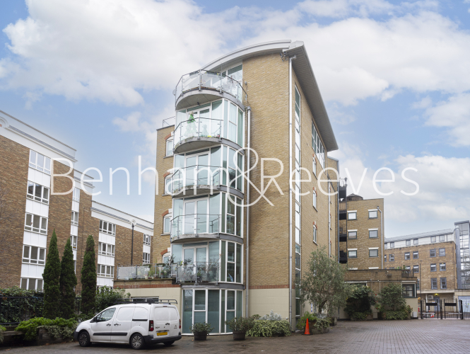 2 bedrooms flat to rent in Pacific Wharf, Rotherhithe Street, SE16-image 5