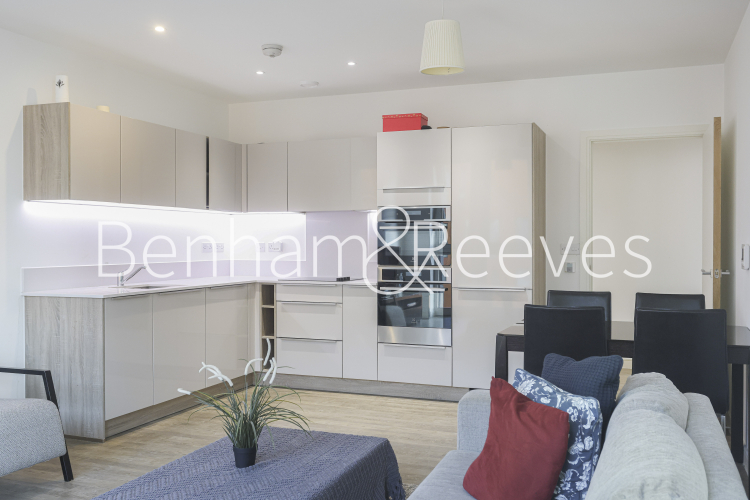 1 bedroom flat to rent in Cable Walk, Surrey Quays, SE10-image 5