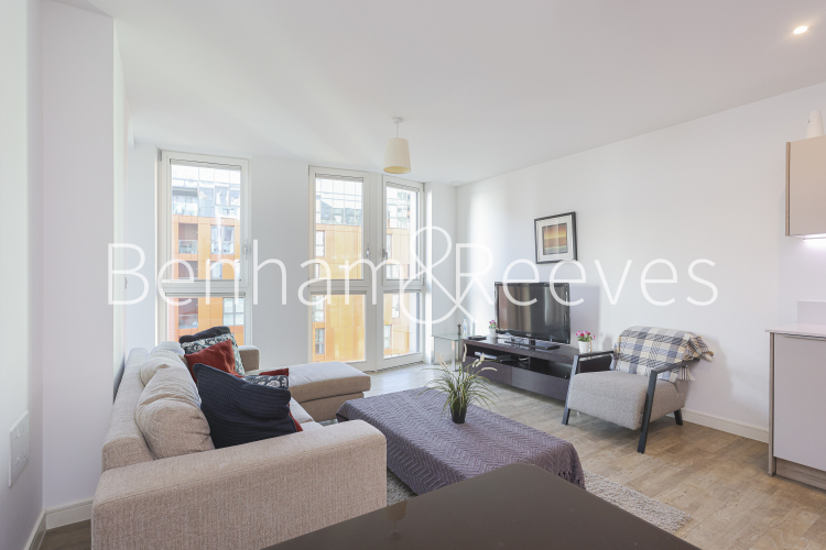1 bedroom flat to rent in Cable Walk, Surrey Quays, SE10-image 7