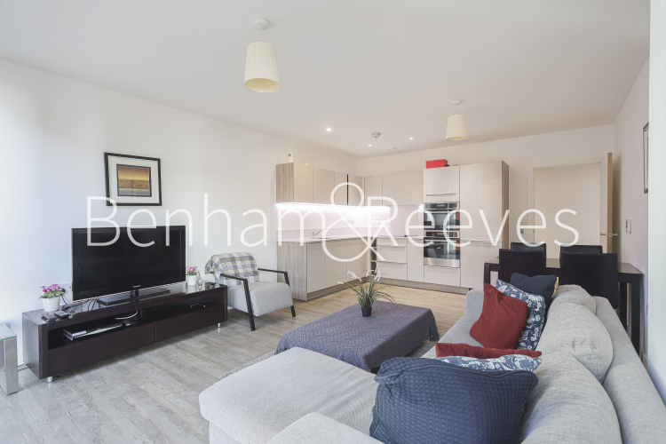 1 bedroom flat to rent in Cable Walk, Surrey Quays, SE10-image 8