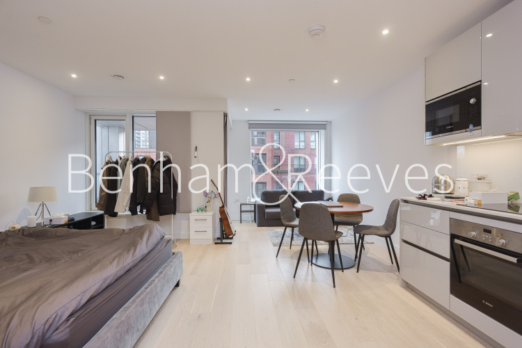 Studio flat to rent in Hurlock Heights, Deacon Street, SE17-image 11