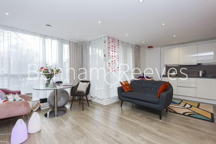 2  bedrooms flat to rent in Tavern Quay, Rope Street, SE16-image 6