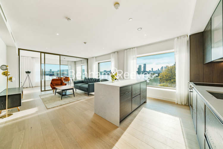 3  bedrooms flat to rent in Riverscape Royal Wharf, Canary Wharf, E16-image 15