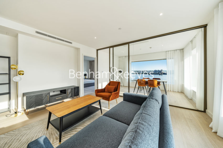 3  bedrooms flat to rent in Riverscape Royal Wharf, Canary Wharf, E16-image 18