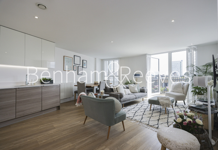 3  bedrooms flat to rent in Marine Wharf, Surrey Quays SE16-image 17