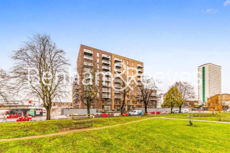 2  bedrooms flat to rent in Grove Street, Surrey Quay, SE8-image 6