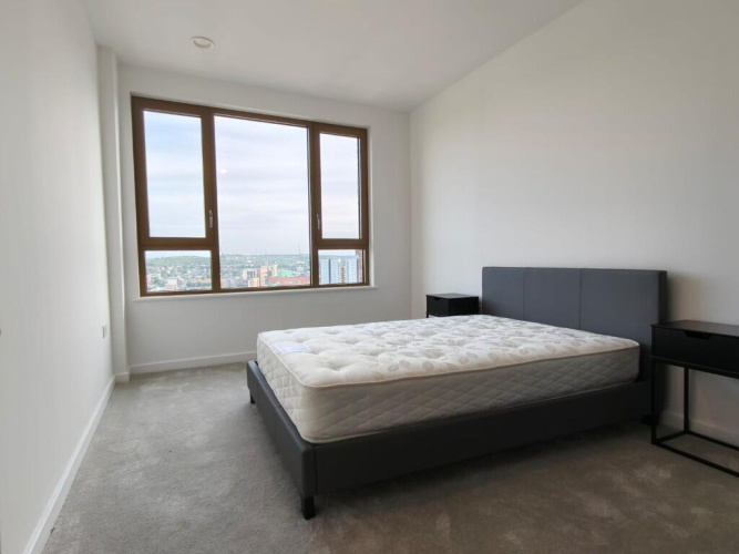 2  bedrooms flat to rent in Bermondsey Heights, London, SE15-image 5