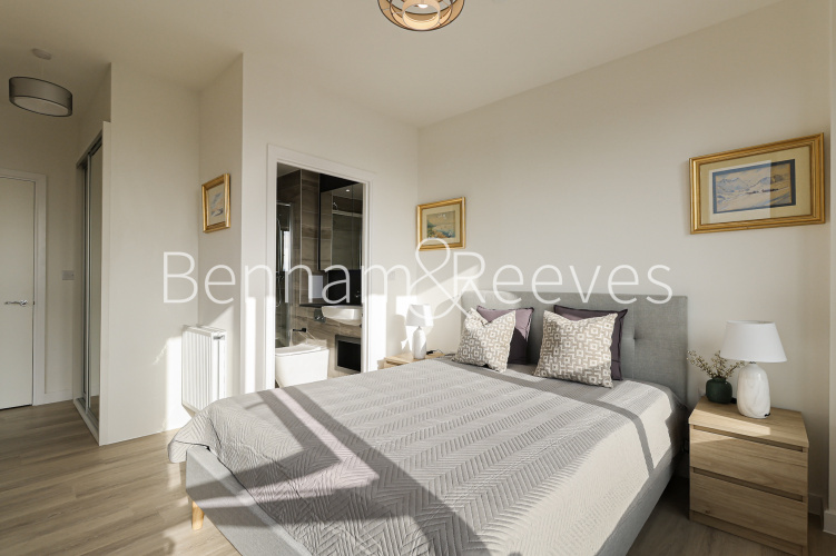 2  bedrooms flat to rent in Bermondsey Heights, Ilderton Road, SE15-image 10