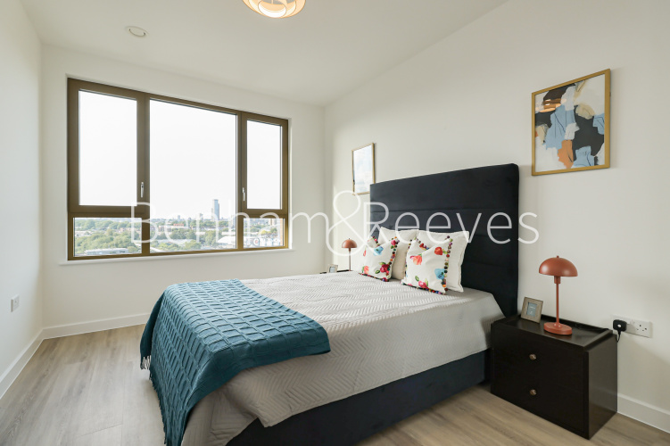 2  bedrooms flat to rent in Bermondsey Heights, Ilderton Road, SE15-image 14
