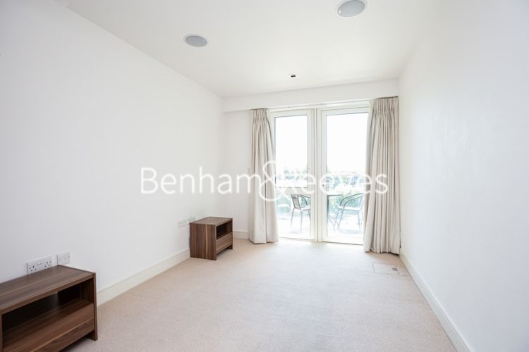 2  bedrooms flat to rent in Kew Bridge Road, Brentford, TW8-image 8