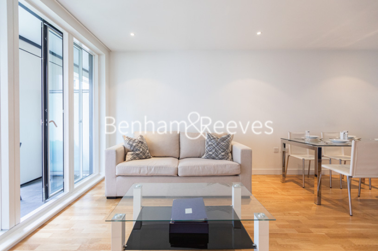1 bedroom flat to rent in Kew Bridge West, Brentford, TW8-image 1