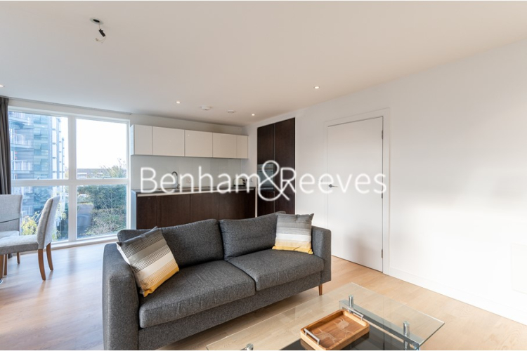 1  bedroom flat to rent in Pump House Crescent, Brentford, TW8-image 10