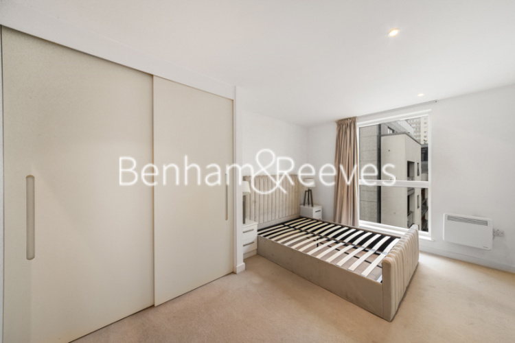 2 bedrooms flat to rent in Pump House Crescent, Brentford, TW8-image 3