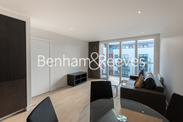 1  bedroom flat to rent in Pump House Crescent, Brentford, TW8-image 7