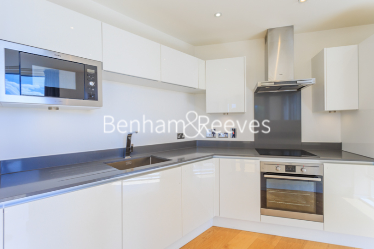 2 bedrooms flat to rent in High Street, Brentford, TW8-image 2