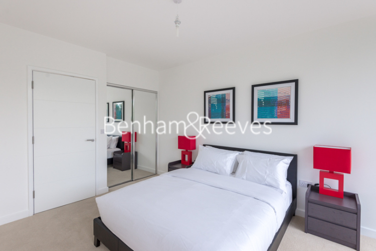 1 bedroom flat to rent in Chiswick Point, Chiswick, W4-image 6