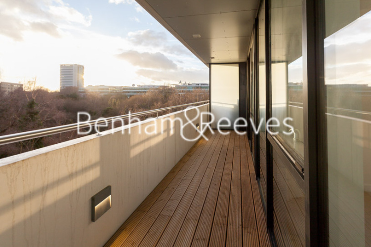 1  bedroom flat to rent in Colonial Drive, Chiswick, W4-image 6